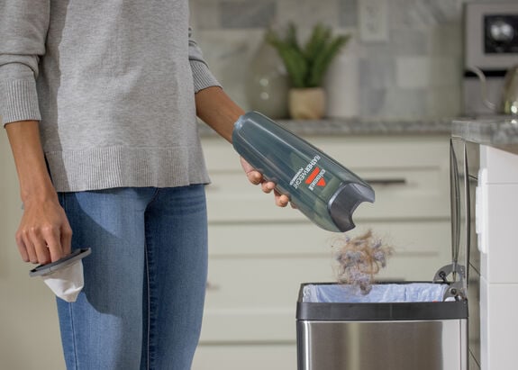 The BISSELL® Featherweight™ PowerBrush Vacuum offers quick and effective multi-surface cleaning with its ultra-light design and powerful motorized brush roll.2773 The BISSELL® Featherweight™ PowerBrush Vacuum offers quick and effective multi-surface cleaning with its ultra-light design and powerful motorized brush roll.2773